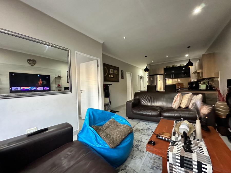 3 Bedroom Property for Sale in Table View Western Cape
